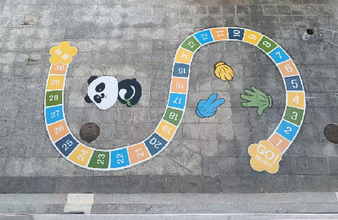 黄龙地面游戏彩绘